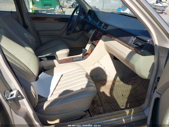 46411272 :رقم المزاد ، WDBEB31E9SC098070 vin ، 1995 Mercedes-benz E 300d/300d Special مزاد بيع