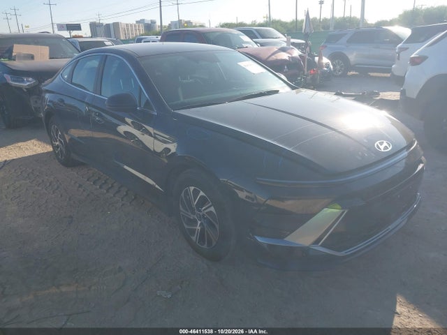 2026 Hyundai Sonata Hybrid Blue მანქანა იყიდება აუქციონზე, vin: KMHL24JJ8TA181980, აუქციონის ნომერი: 46411538