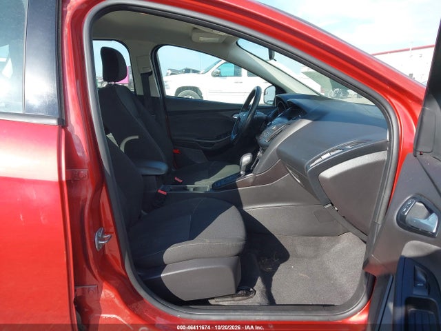 1FADP3FE5JL286029 Ford FOCUS SE