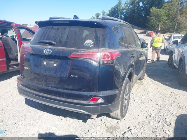 Продаж на аукціоні авто 2018 Toyota Rav4 Xle, vin: 2T3WFREV3JW488911, номер лоту: 46412804
