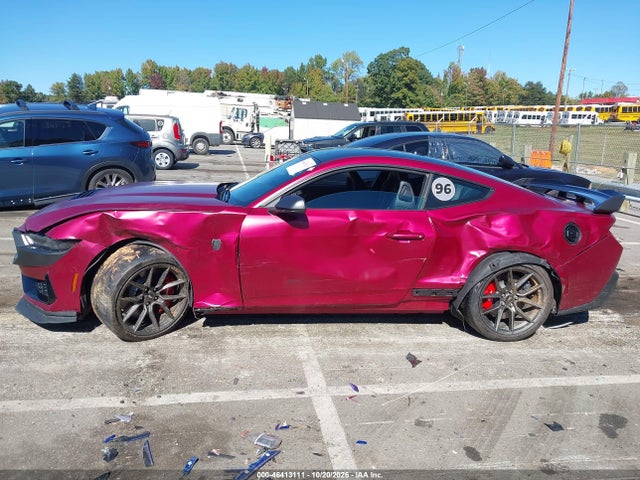 46413111 :رقم المزاد ، 1FA6P8R09S5502105 vin ، 2025 Ford Mustang Dark Horse Fastback مزاد بيع