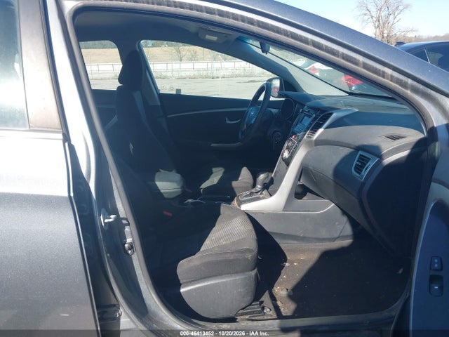 Продажа на аукционе авто 2017 Hyundai Elantra Gt, vin: KMHD35LH7HU351415, номер лота: 46413452