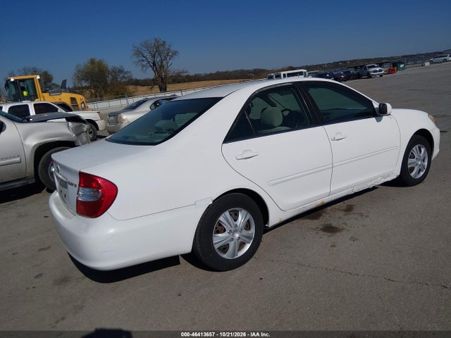 46413657 :رقم المزاد ، JTDBE32K020136349 vin ، 2002 Toyota Camry Le مزاد بيع