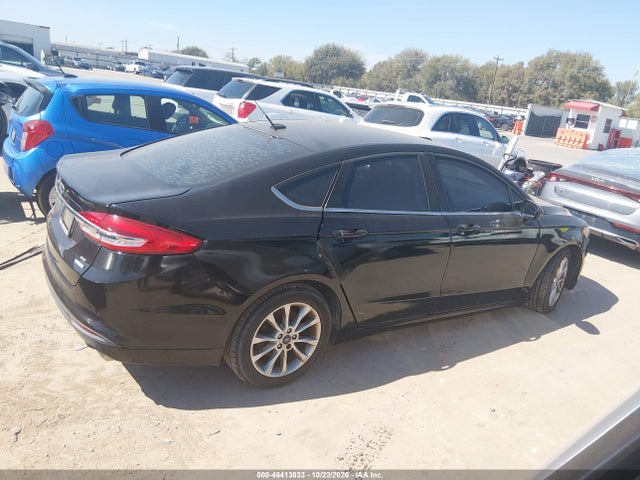 46413833 :رقم المزاد ، 3FA6P0HDXHR257651 vin ، 2017 Ford Fusion Se مزاد بيع
