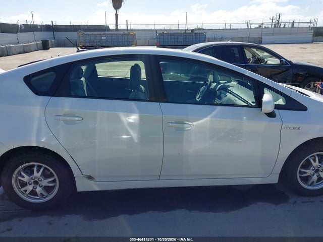 2011 Toyota Prius Three მანქანა იყიდება აუქციონზე, vin: JTDKN3DU2B0248522, აუქციონის ნომერი: 46414201