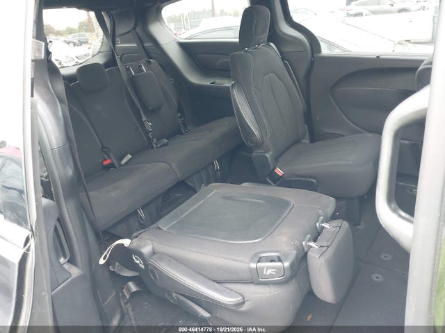 Chrysler Pacifica Touring Plus 2018 2C4RC1FG2JR260061 Image 8
