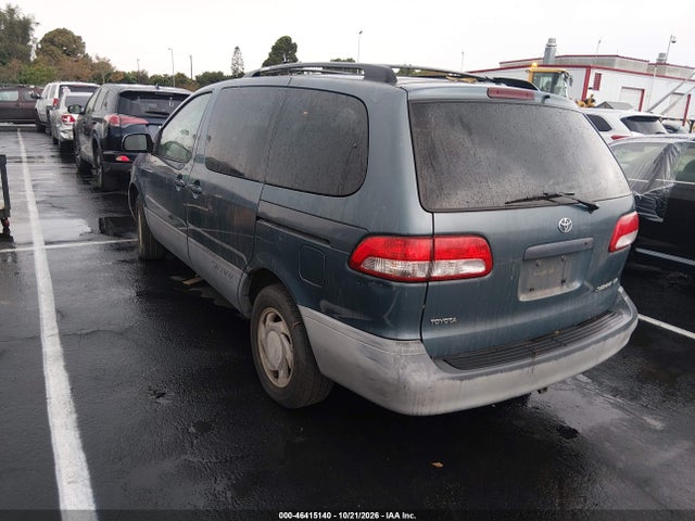 Aukcja sprzedaży 2002 Toyota Sienna Le, vin: 4T3ZF13CX2U459049, numer aukcji: 46415140