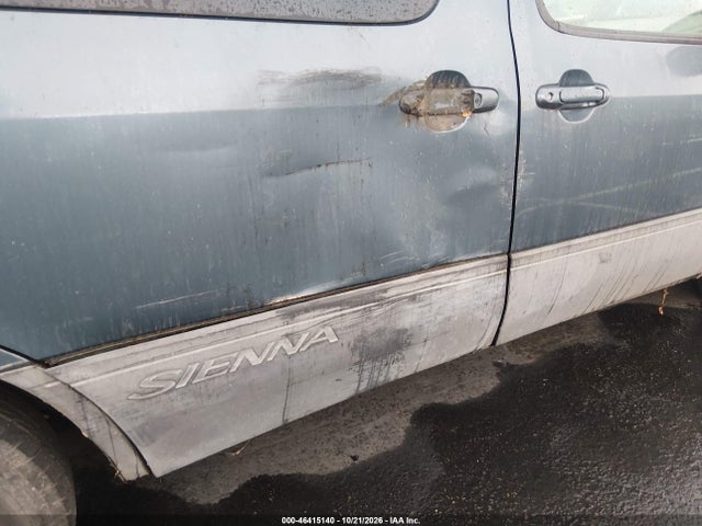 Aukcja sprzedaży 2002 Toyota Sienna Le, vin: 4T3ZF13CX2U459049, numer aukcji: 46415140