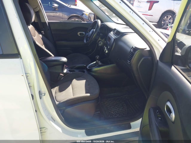 KIA Soul 2014 KNDJN2A29E7014186 Image 5