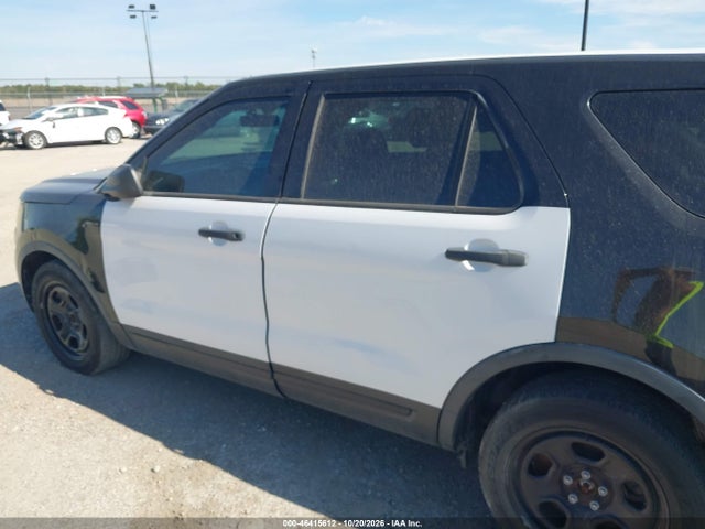 46415612 :رقم المزاد ، 1FM5K8AR3GGD30790 vin ، 2016 Ford Utility Police Interceptor مزاد بيع