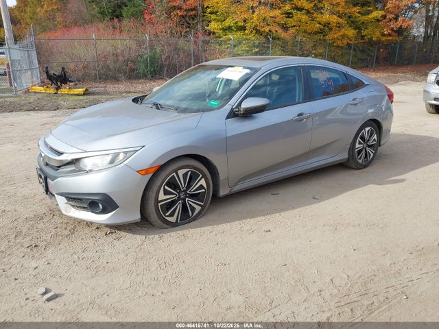 46415741 :رقم المزاد ، 19XFC1F30GE211631 vin ، 2016 Honda Civic Ex-t مزاد بيع