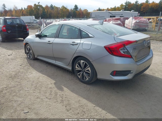 46415741 :رقم المزاد ، 19XFC1F30GE211631 vin ، 2016 Honda Civic Ex-t مزاد بيع