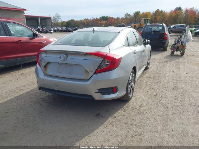 46415741 :رقم المزاد ، 19XFC1F30GE211631 vin ، 2016 Honda Civic Ex-t مزاد بيع