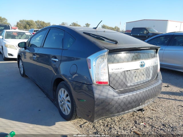 46415857 :رقم المزاد ، JTDKN3DP8D3046649 vin ، 2013 Toyota Prius Plug-in مزاد بيع