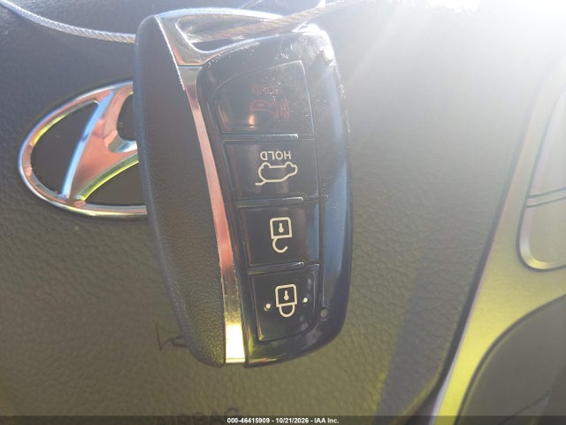 Aukcja sprzedaży 2015 Hyundai Santa Fe Sport 2.4l, vin: 5XYZU3LBXFG250942, numer aukcji: 46415909