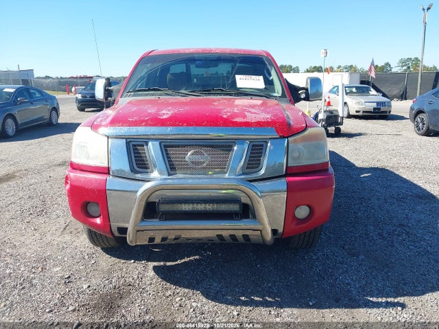 46415928 :رقم المزاد ، 1N6AA0EC2BN323859 vin ، 2011 Nissan Titan Sv مزاد بيع