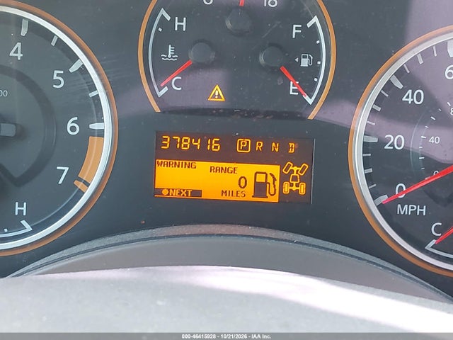 46415928 :رقم المزاد ، 1N6AA0EC2BN323859 vin ، 2011 Nissan Titan Sv مزاد بيع