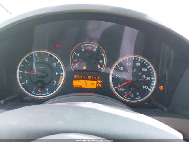46415928 :رقم المزاد ، 1N6AA0EC2BN323859 vin ، 2011 Nissan Titan Sv مزاد بيع