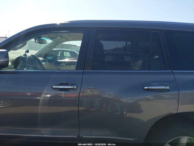 46415952 :رقم المزاد ، JTJBM7FX8B5021157 vin ، 2011 Lexus Gx 460 مزاد بيع