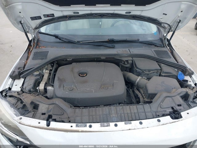 Volvo S60 T5 Drive-e Premier 2016 YV126MFK7G2408379 Image 10