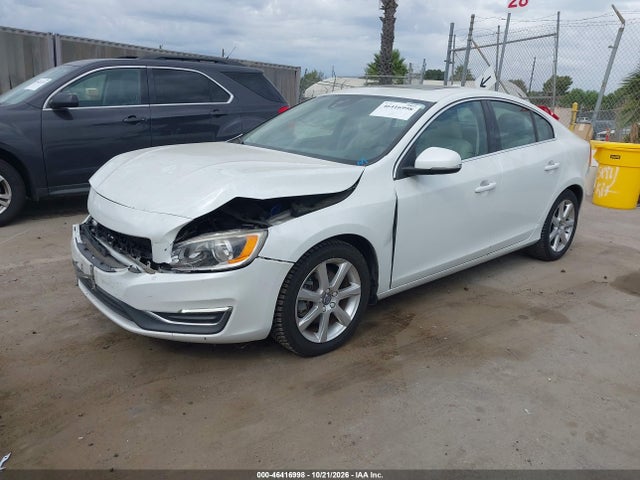 Volvo S60 T5 Drive-e Premier 2016 YV126MFK7G2408379 Image 2