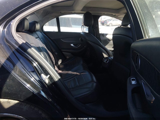 55SWF4JB7GU132537 Mercedes-Benz C 300