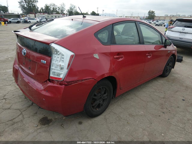 JTDKN3DU4E1779266 Toyota Prius Two