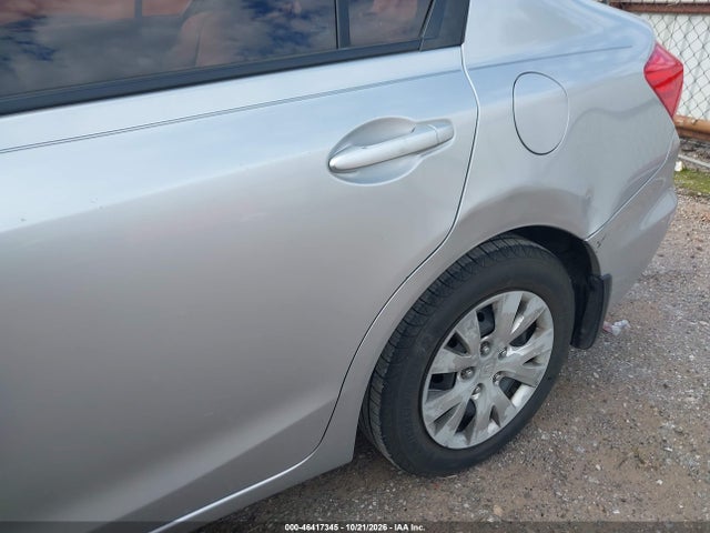 46417345 :رقم المزاد ، 19XFB2F53CE045285 vin ، 2012 Honda Civic Lx مزاد بيع