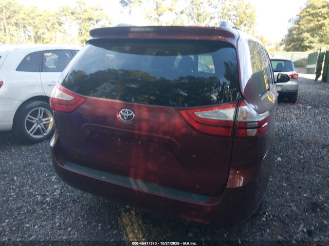 46417370 :رقم المزاد ، 5TDKZ3DC2HS792133 vin ، 2017 Toyota Sienna Le 8 Passenger مزاد بيع