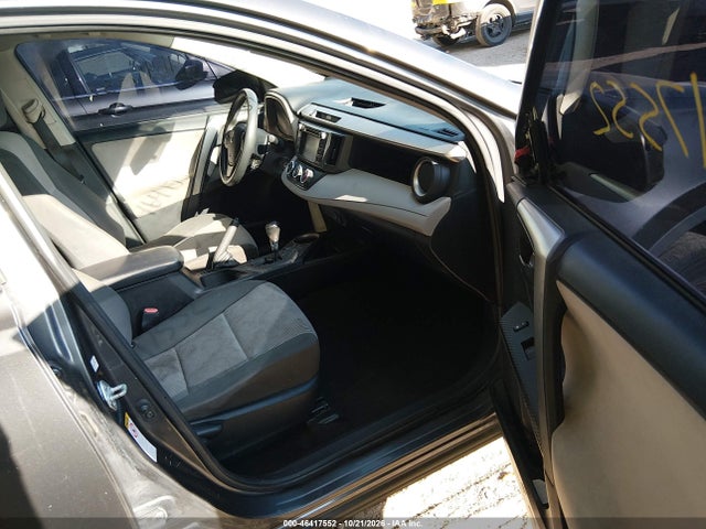 46417552 :رقم المزاد ، JTMZFREVXEJ006470 vin ، 2014 Toyota Rav4 Le مزاد بيع