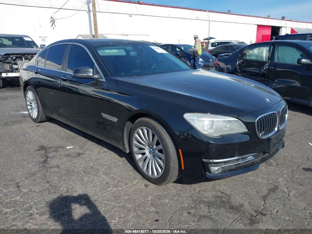 2013 Bmw 740i მანქანა იყიდება აუქციონზე, vin: WBAYA6C59DC995020, აუქციონის ნომერი: 46418077