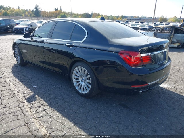 2013 Bmw 740i მანქანა იყიდება აუქციონზე, vin: WBAYA6C59DC995020, აუქციონის ნომერი: 46418077