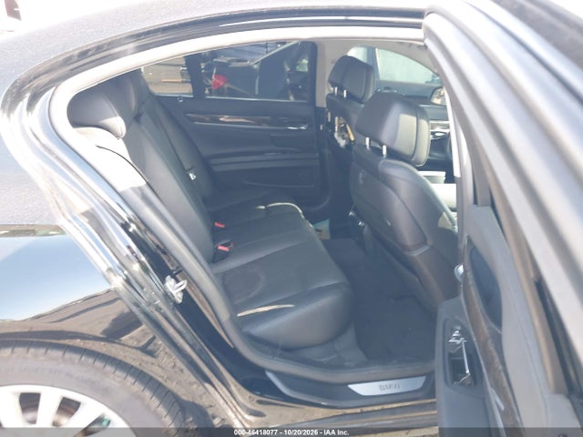 2013 Bmw 740i მანქანა იყიდება აუქციონზე, vin: WBAYA6C59DC995020, აუქციონის ნომერი: 46418077