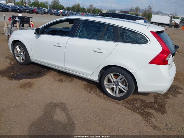 Volvo V60 T5 Premier 2015 YV126MEB6F1192420 Image 3