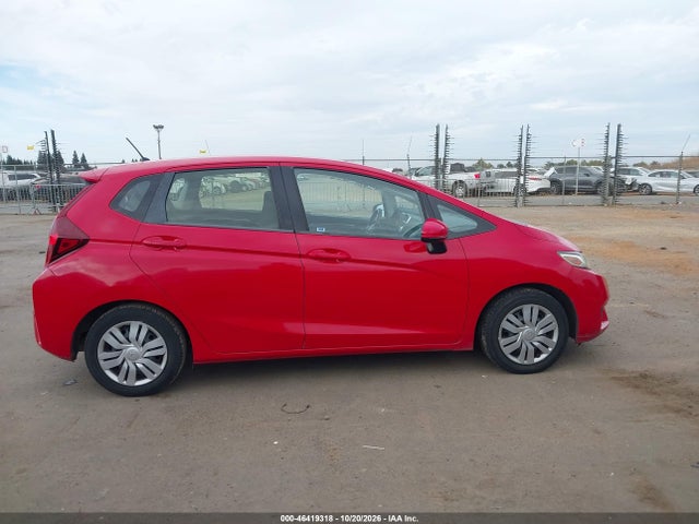 Продажа на аукционе авто 2016 Honda Fit Lx, vin: JHMGK5H51GX004502, номер лота: 46419318