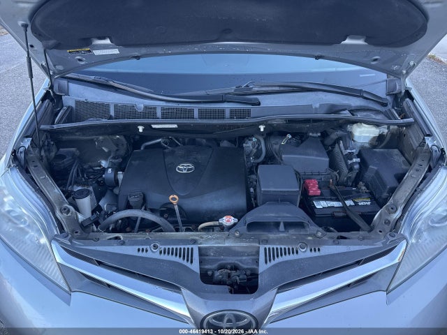 Продаж на аукціоні авто 2019 Toyota Sienna Xle 7 Passenger, vin: 5TDDZ3DCXKS227743, номер лоту: 46419413