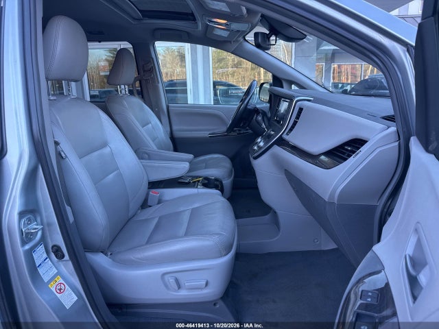 Продаж на аукціоні авто 2019 Toyota Sienna Xle 7 Passenger, vin: 5TDDZ3DCXKS227743, номер лоту: 46419413