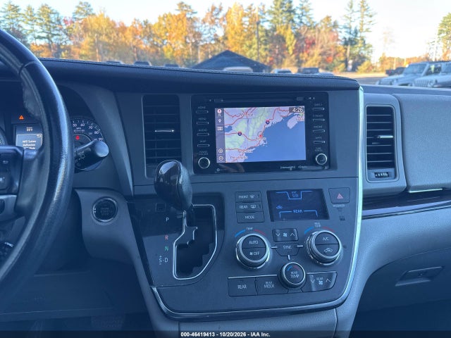 Продаж на аукціоні авто 2019 Toyota Sienna Xle 7 Passenger, vin: 5TDDZ3DCXKS227743, номер лоту: 46419413