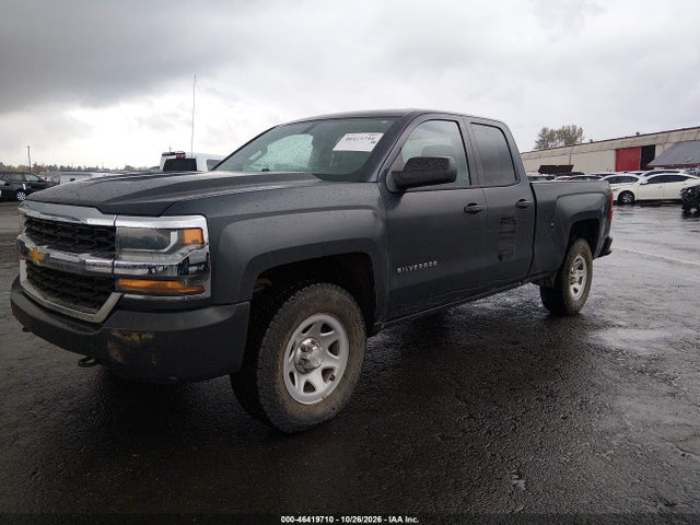 Chevrolet Silverado 1500 Wt 2017 1GCVKNEH1HZ360087 Image 2