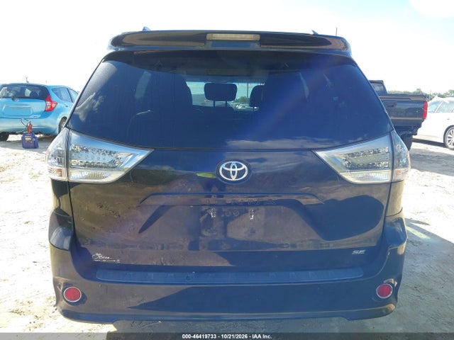 46419733 :رقم المزاد ، 5TDXK3DC7FS552888 vin ، 2015 Toyota Sienna Se 8 Passenger مزاد بيع