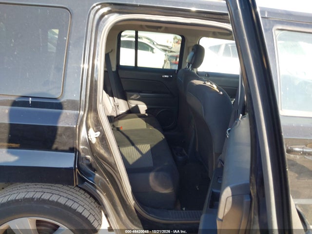2014 Jeep Patriot Latitude მანქანა იყიდება აუქციონზე, vin: 1C4NJPFB6ED732282, აუქციონის ნომერი: 46420048