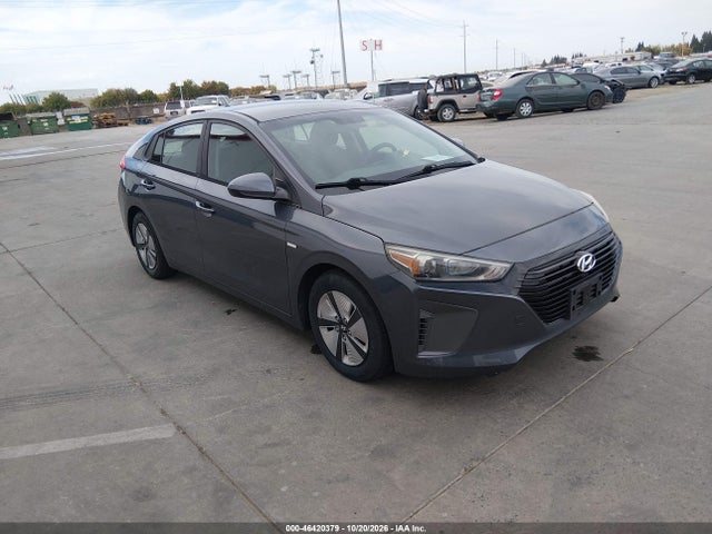 2018 Hyundai Ioniq Hybrid Blue მანქანა იყიდება აუქციონზე, vin: KMHC65LC2JU100007, აუქციონის ნომერი: 46420379
