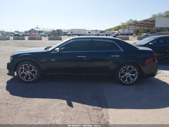 46420418 :رقم المزاد ، 2C3CCAPT7GH306553 vin ، 2016 Chrysler 300 300c Platinum مزاد بيع