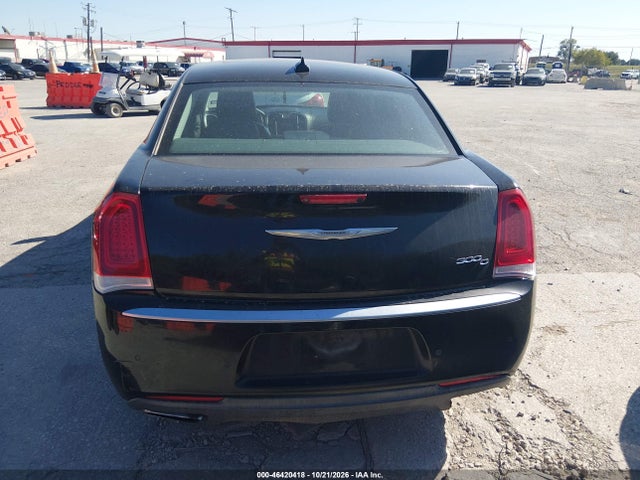 46420418 :رقم المزاد ، 2C3CCAPT7GH306553 vin ، 2016 Chrysler 300 300c Platinum مزاد بيع