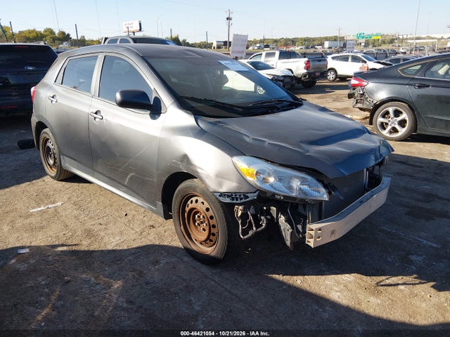 46421054 :رقم المزاد ، 2T1KU4EE7AC288048 vin ، 2010 Toyota Matrix مزاد بيع