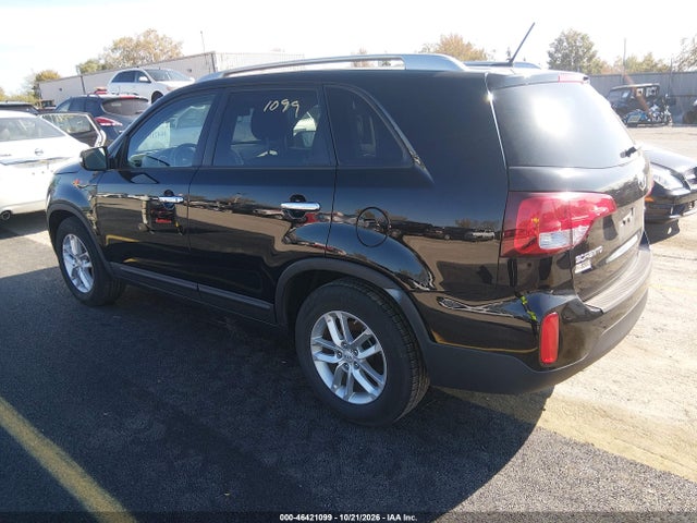 Продажа на аукционе авто 2015 Kia Sorento Lx, vin: 5XYKT4A62FG570904, номер лота: 46421099