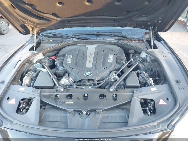 BMW 750i 2014 WBAYA8C5XED499800 Image 10