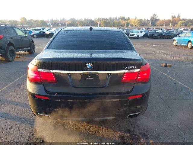BMW 750i 2014 WBAYA8C5XED499800 Image 16