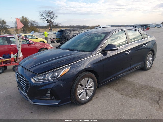 Продаж на аукціоні авто 2018 Hyundai Sonata Hybrid Se, vin: KMHE24L31JA080168, номер лоту: 46421163