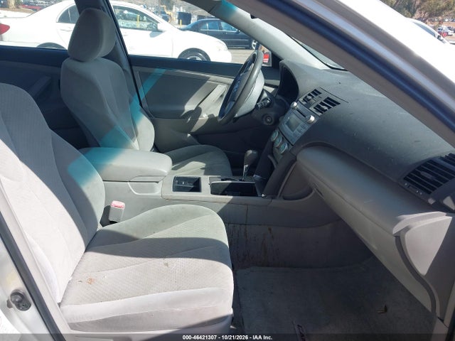 46421307 :رقم المزاد ، 4T1BE46K39U372668 vin ، 2009 Toyota Camry Le مزاد بيع